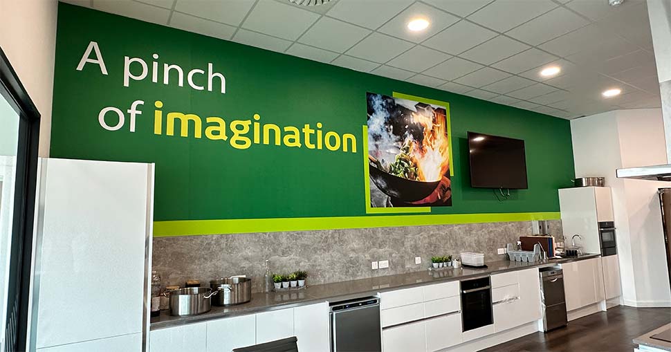 A winning recipe for N3 Display Graphics and Drytac with large-scale wallpaper project.
