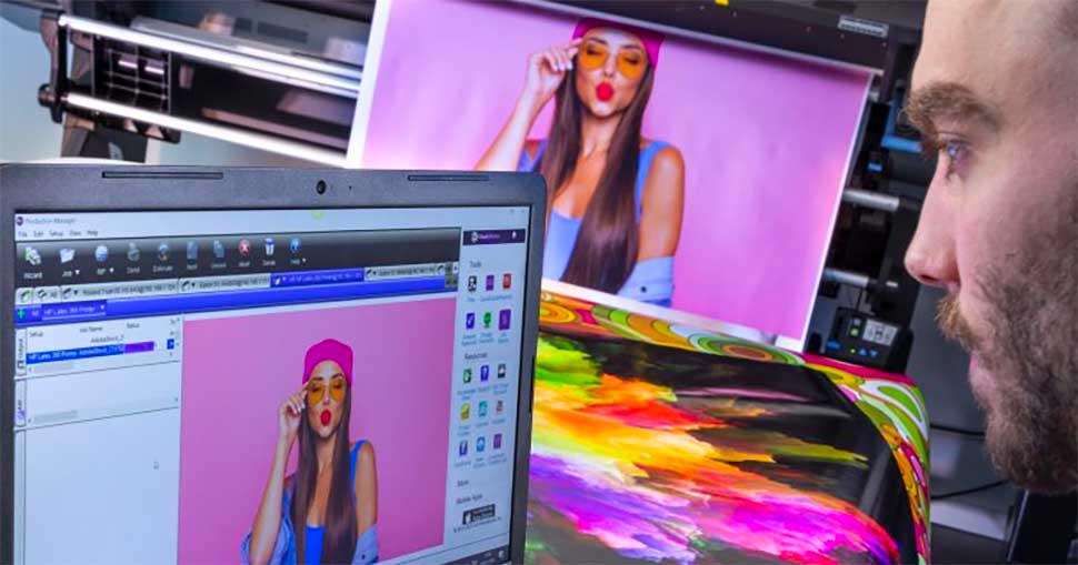 Flexi 22 adds new improvements to productivity features and unlocks profitable new application opportunities such as direct-to-film and direct-to-garment.