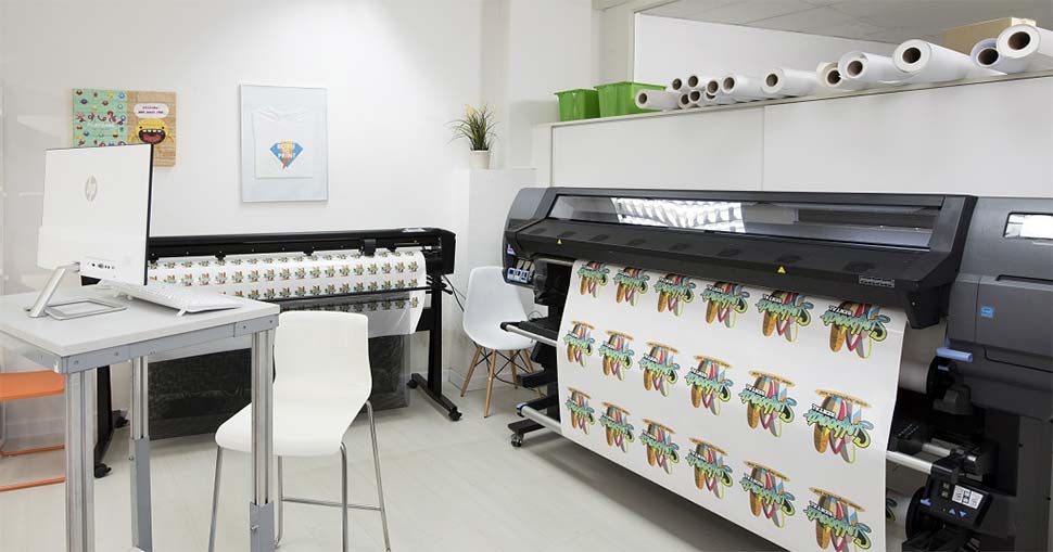 HP Latex 335 printer.