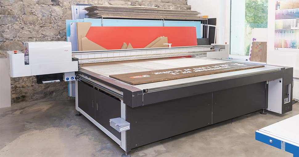 Two users talk about their long-running swissQprint printers.